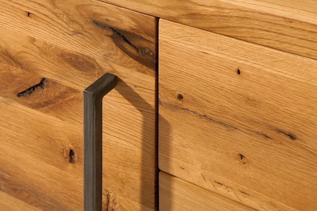 Komoda THOR 200 cm z divokého dubu industriální styl